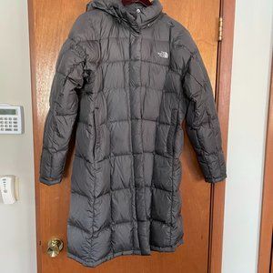 Women's Gray North Face 600 Down Hooded Parka
